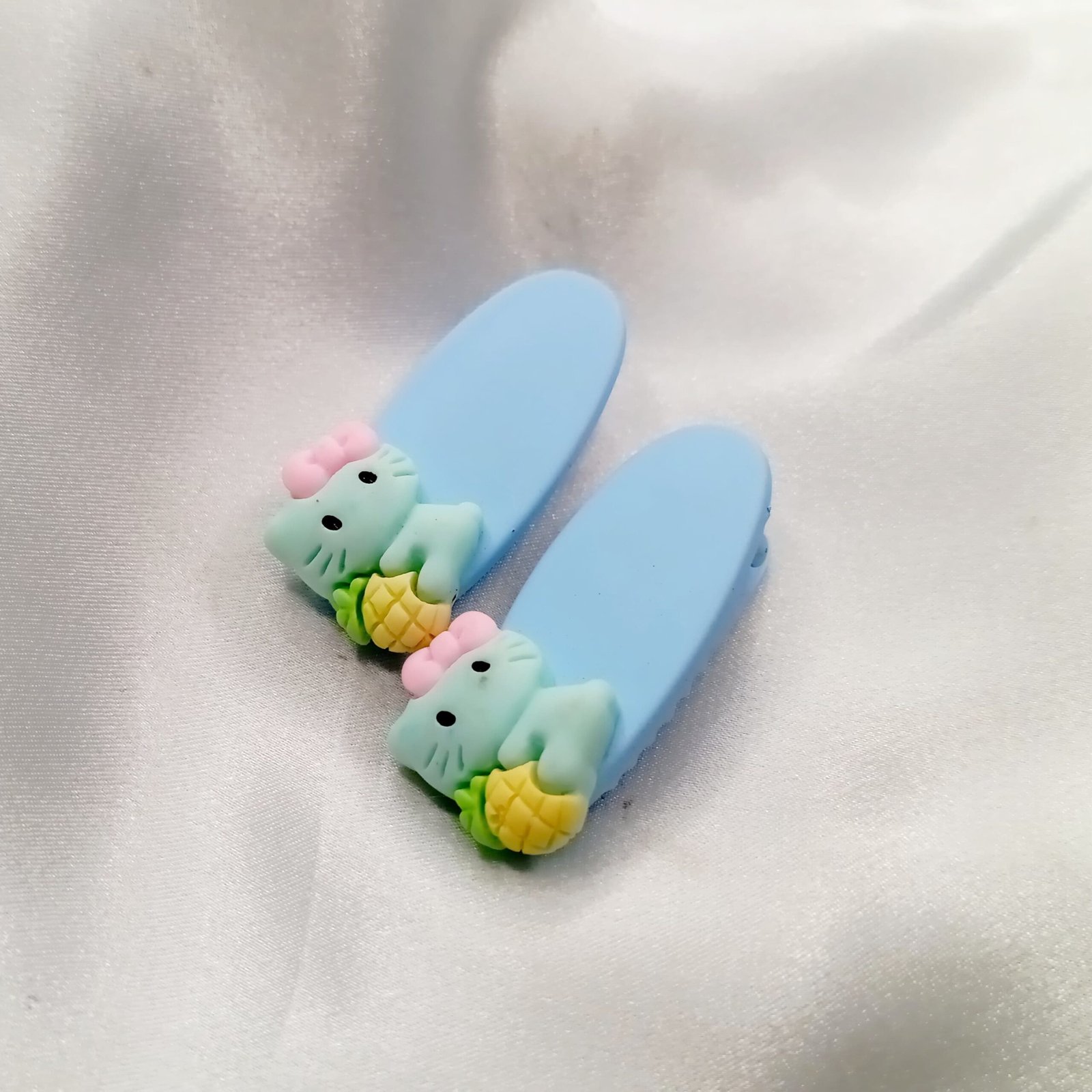 WhatsApp Image 2024-09-15 at 11.06.12 PM Cute Bunny Ice Blue Alligator pins - Image 1