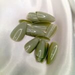 Stiletto/Almond Artificial Nails-24 pieces | Choose Color - Image 12