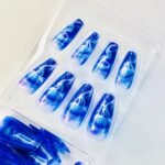 reusable marble glitter luminecent blue  12 pcs nails set - Image 2