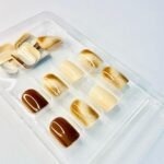 reusable marble glitter caramel  12 pcs nails set - Image 2